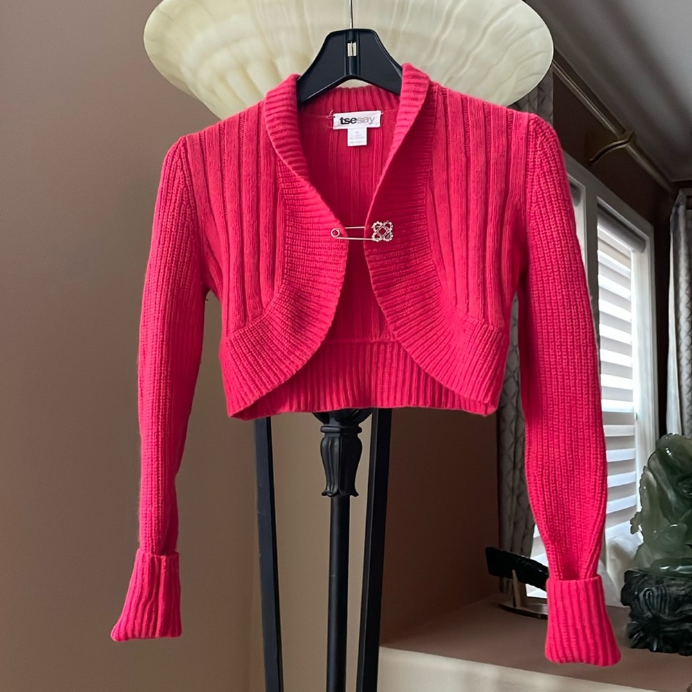 Beautiful Tse Say cashmere/wool sweater
